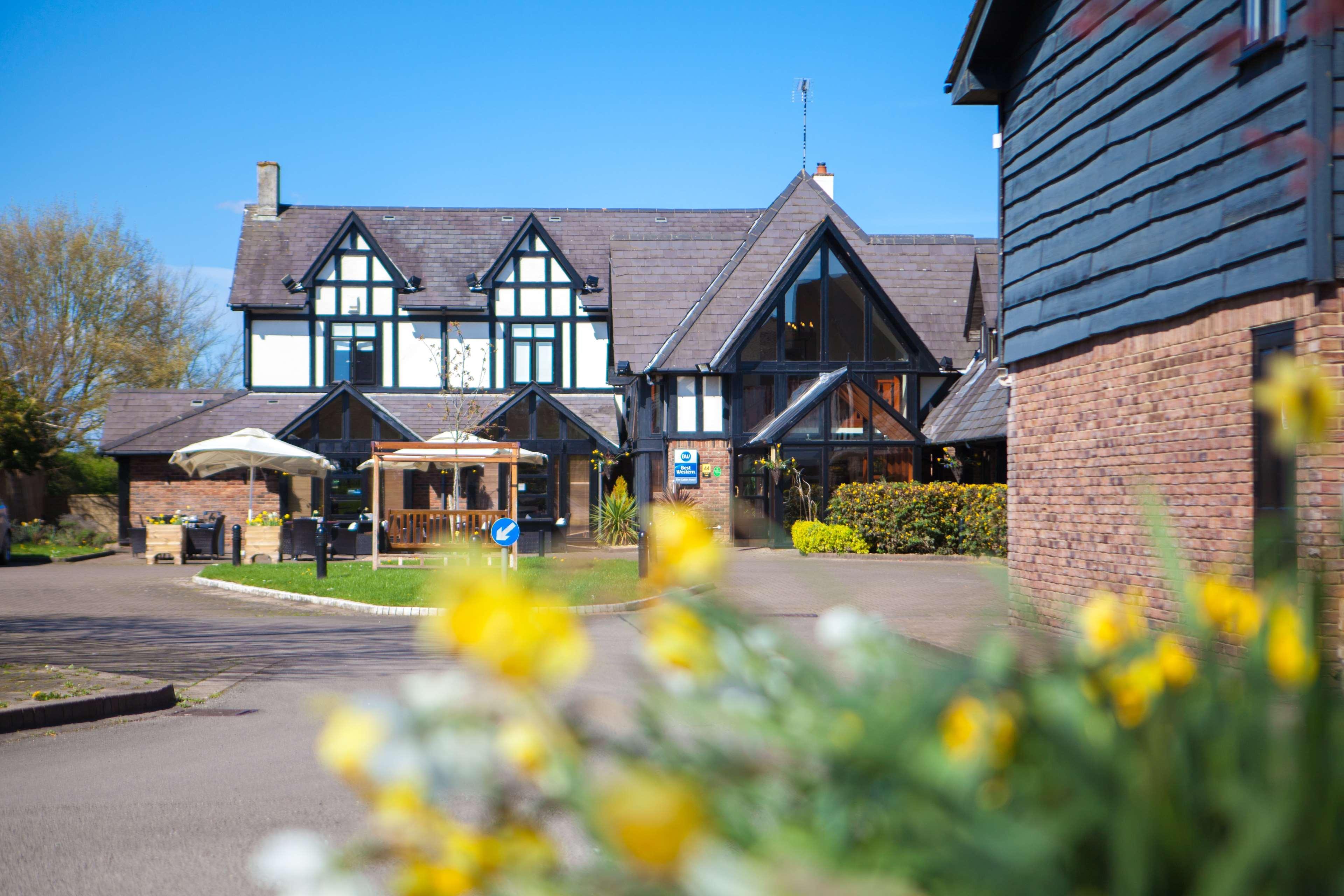 Best Western Gables Hotel Falfield Exterior photo